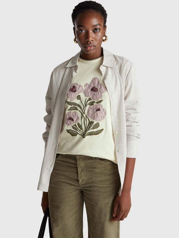 Maglietta con stampa e ricamo Donna