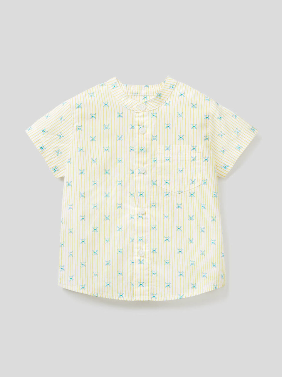 Shirt with skull pattern image number 1