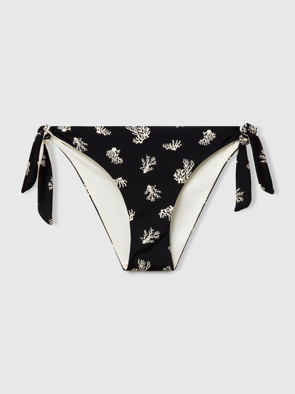 SWIMMING BRIEFS Damen image number 1