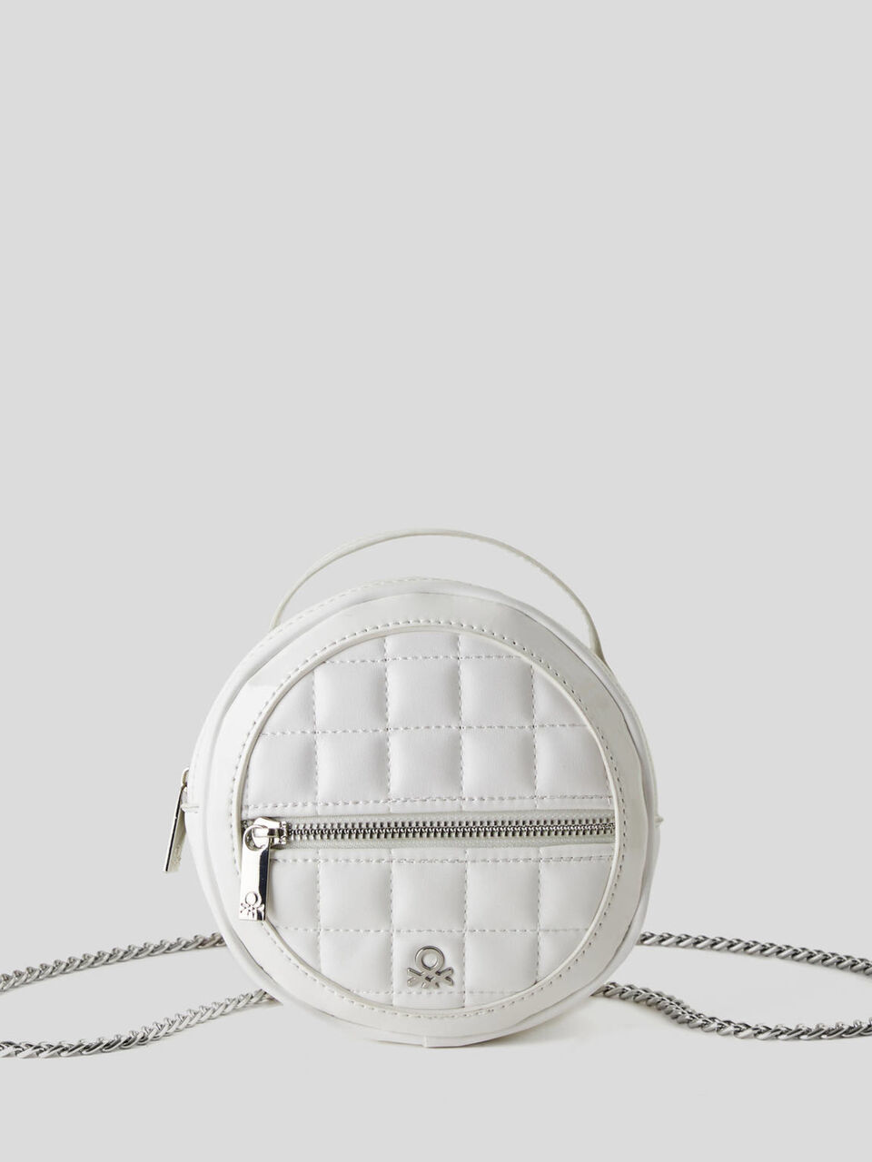 Round quilted bag image number 1