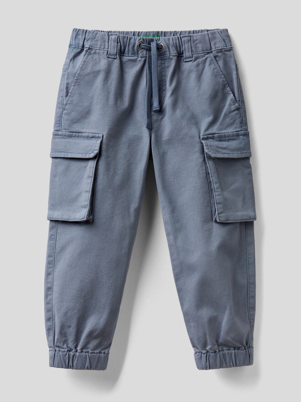 Pantaloni cargo in cotone stretch