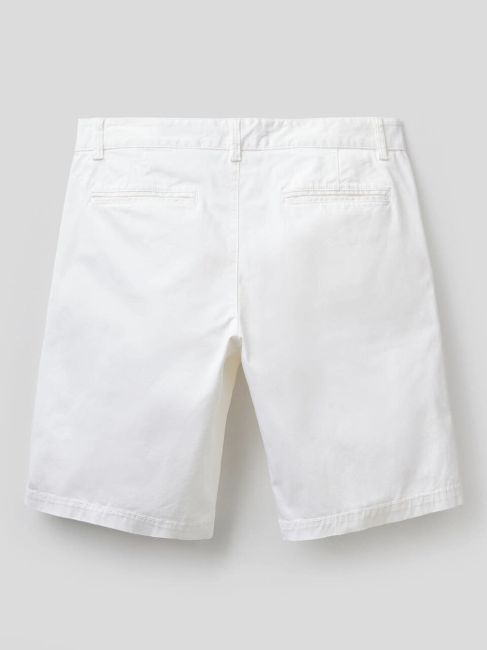 Bermuda chino in cotone stretch image number 2