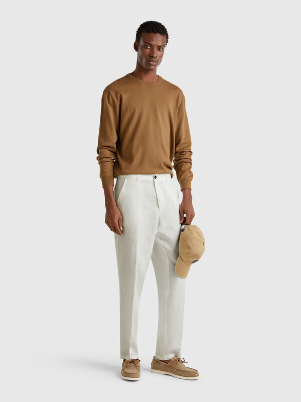 Chino en pur lin Homme