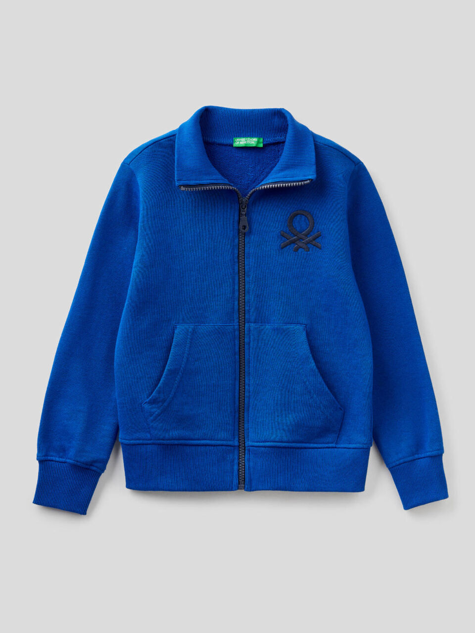 Sweatshirt mit Reißverschluss und aufgesticktem Logo image number 1