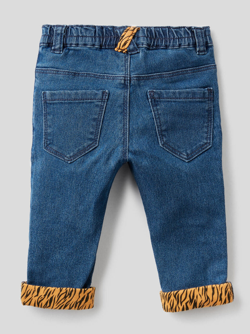 Jeans con ricamo animaletto image number 2