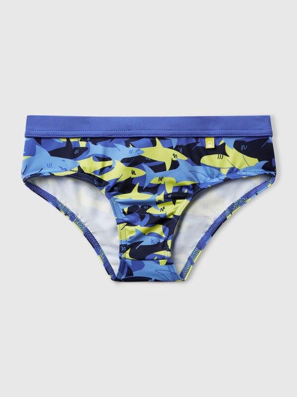 Badeshorts mit Hai-Print Jungen