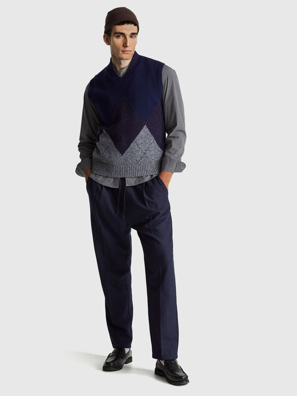 Diamond vest in wool blend Men