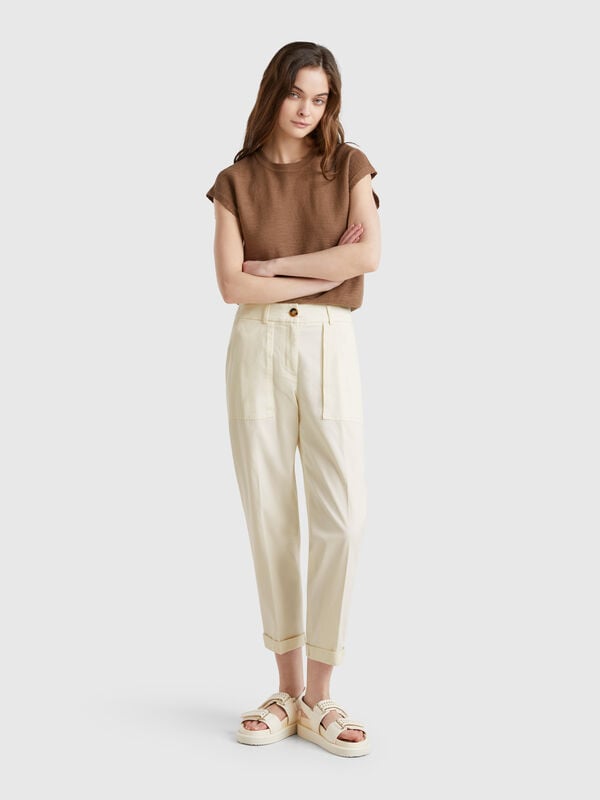 Pantaloni con risvolto in cotone stretch Donna