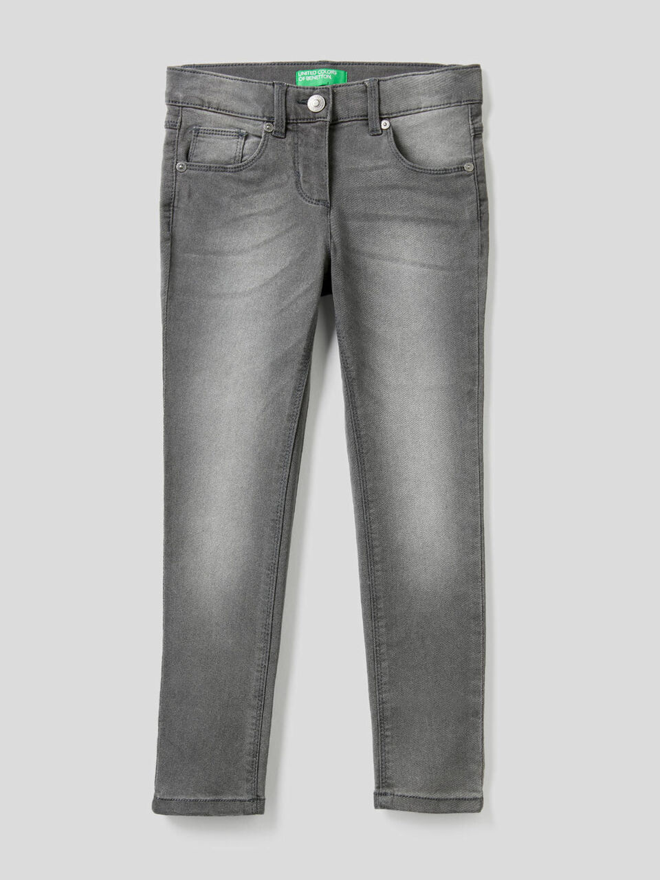Jeans skinny fit dall'aspetto vissuto image number 1