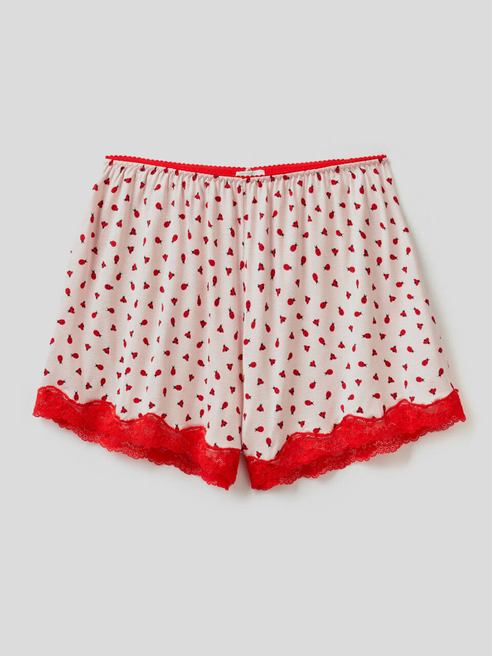 Shorts fantasia con pizzo image number 1
