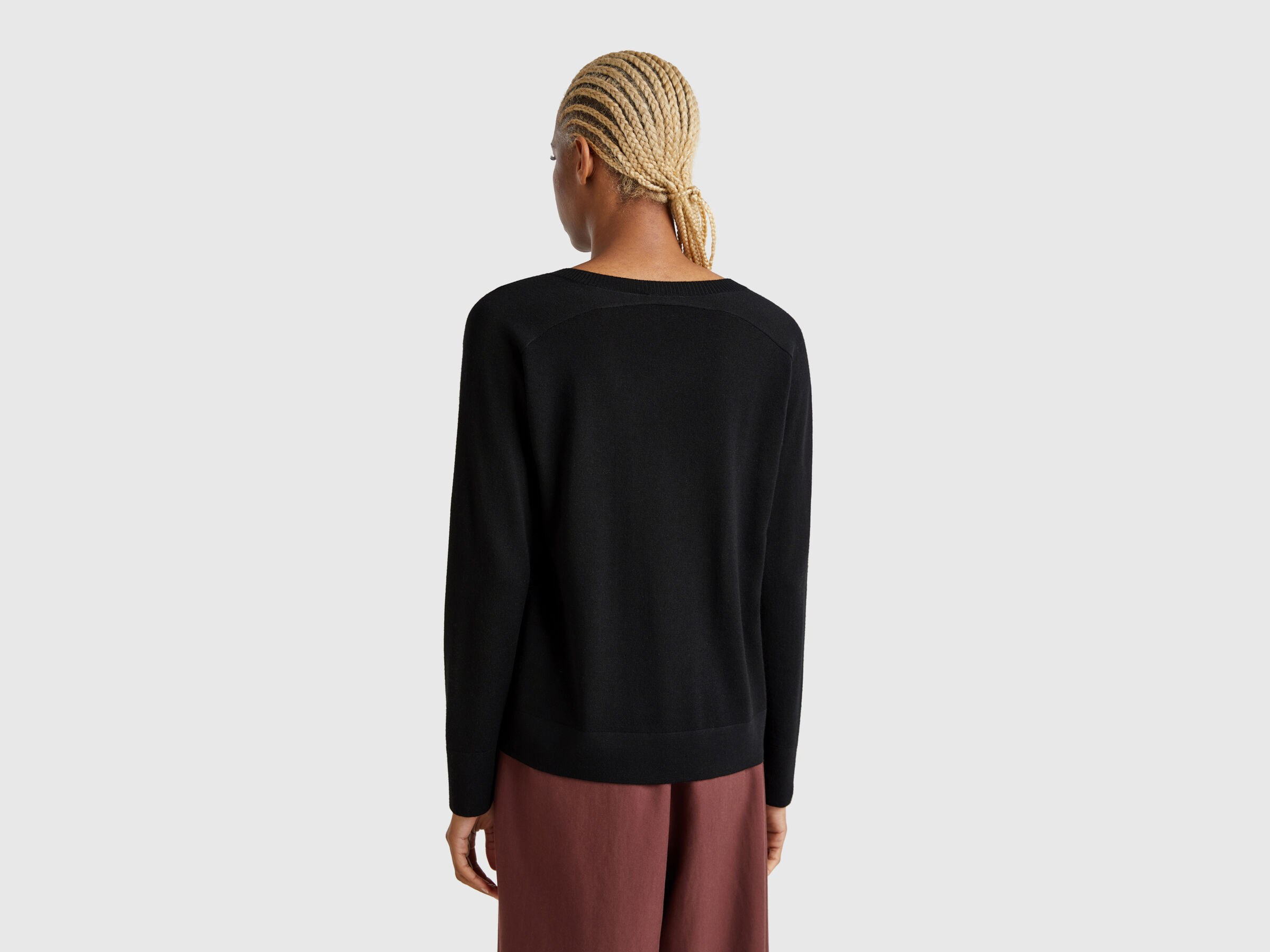 V NECK SWEATER L/S Femme image number 1