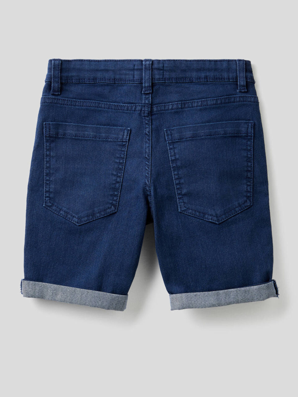 Bermuda coupe slim image number 2