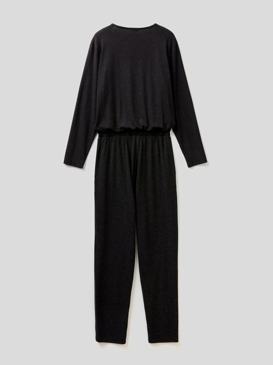 Fließendes Jumpsuit mit V-Ausschnitt image number 2