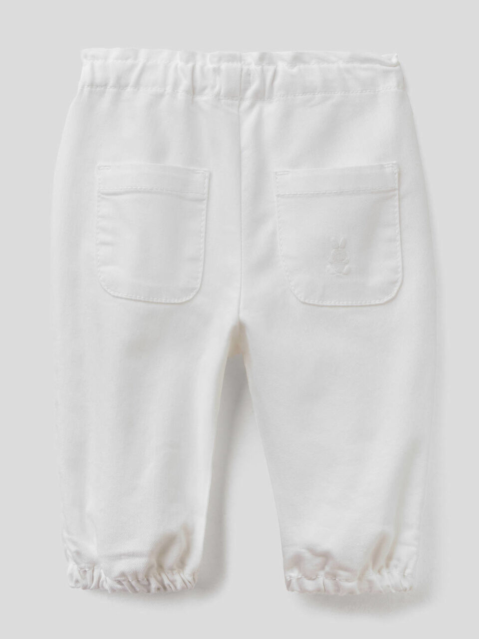 Trousers with ruffled waist image number 2