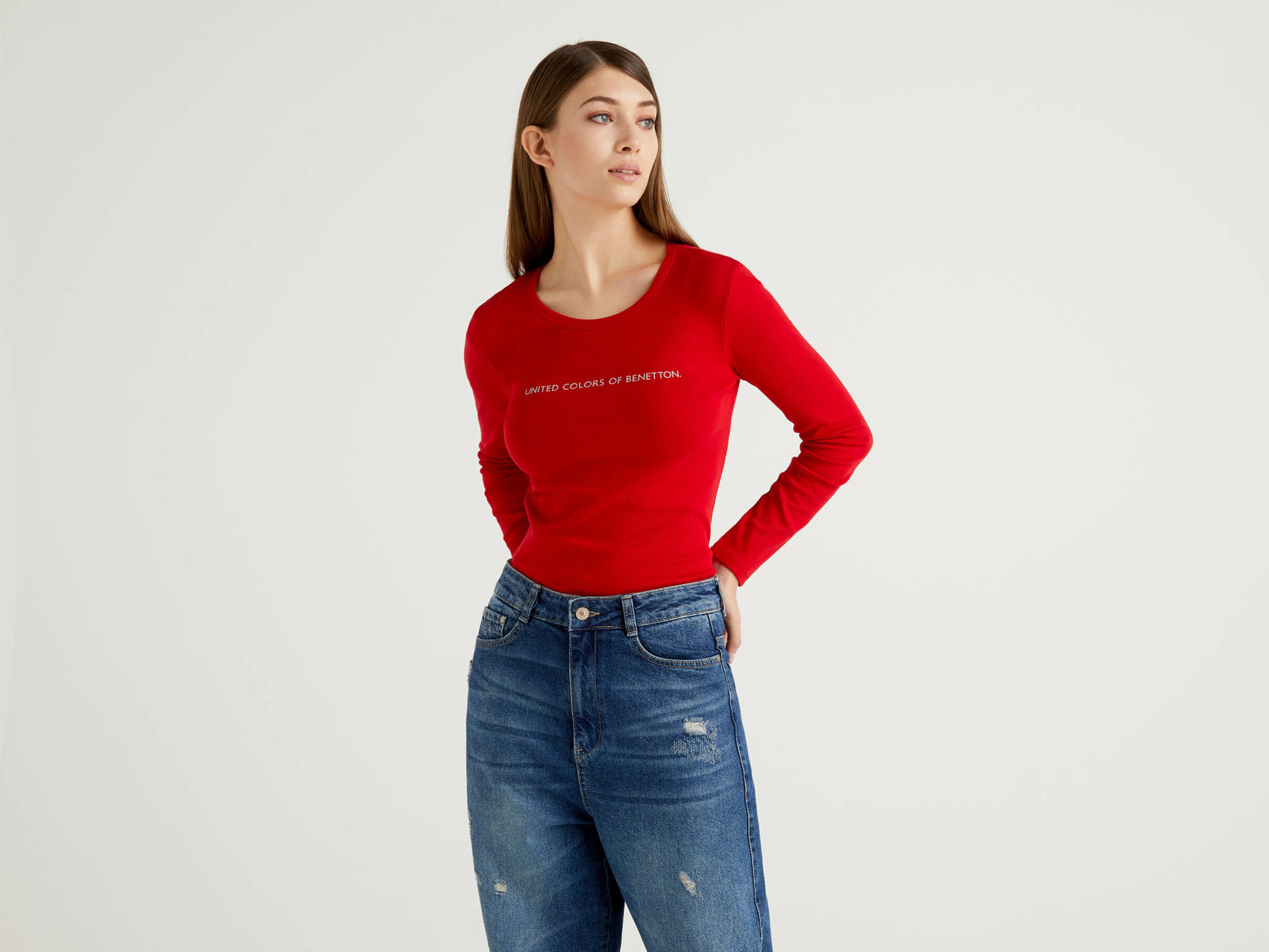 long sleeve red t shirt in 100 cotton