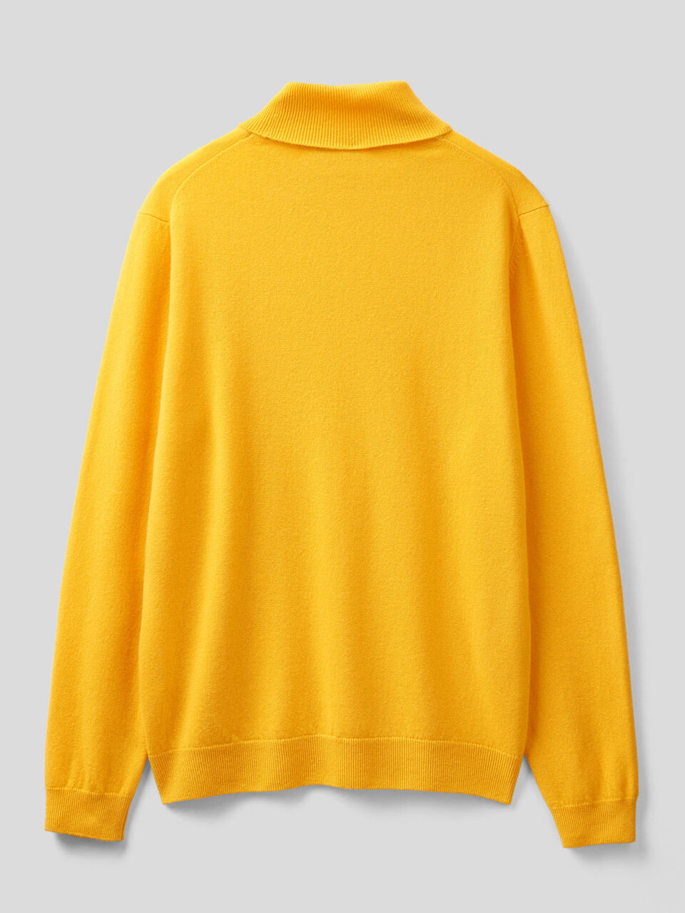 Turtleneck in pure Merino wool image number 2