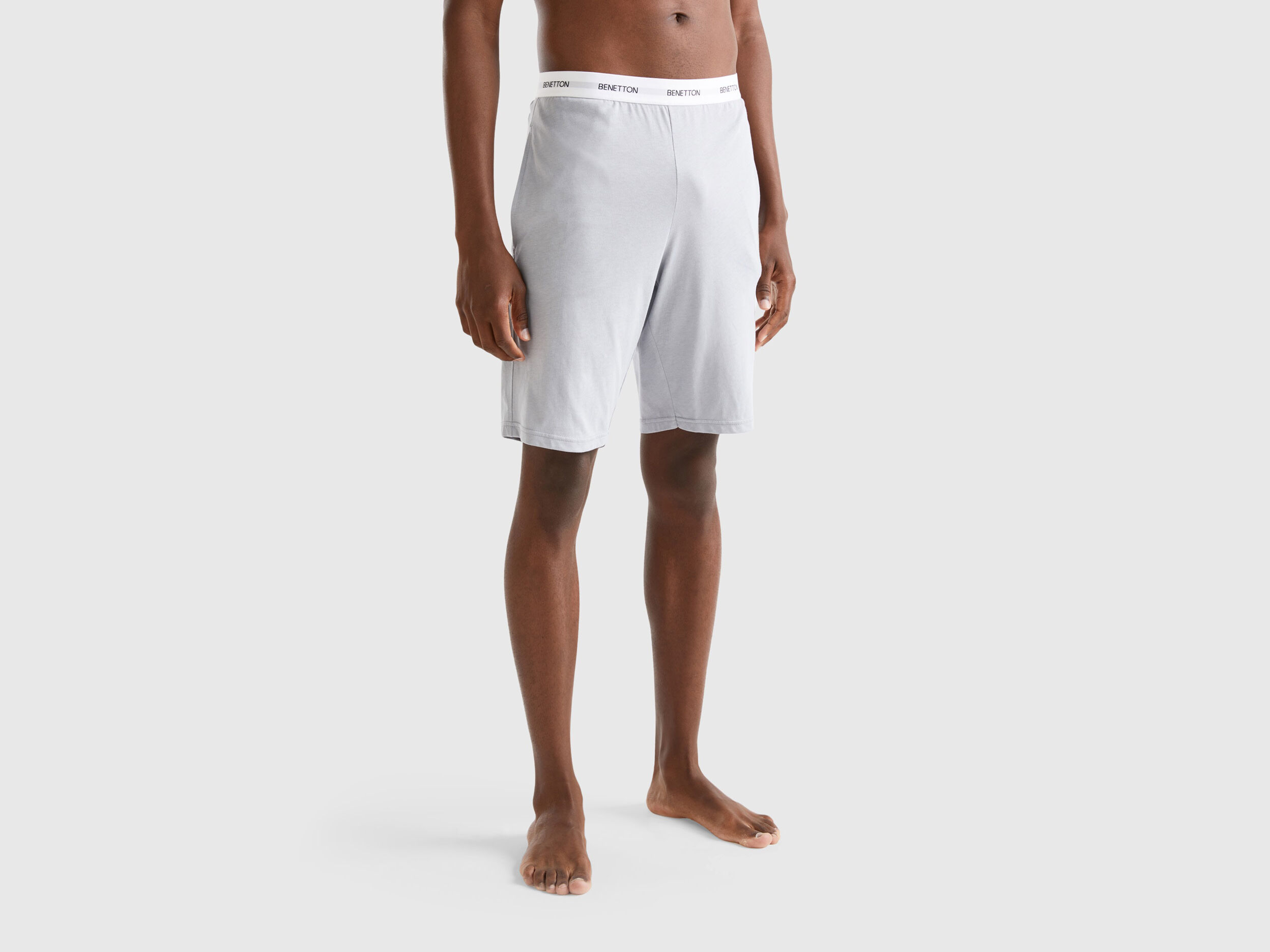 Pantaloni corti clearance benetton