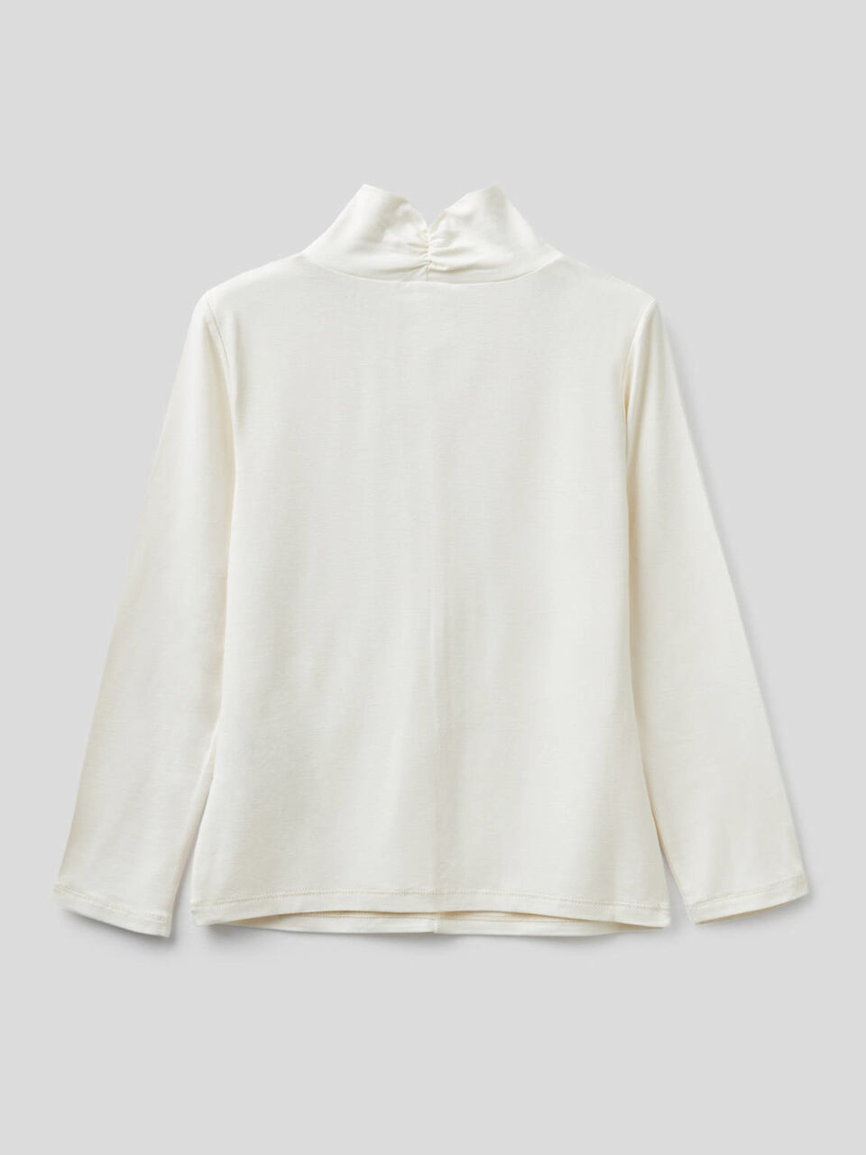 T-shirt with crisscross detail image number 2