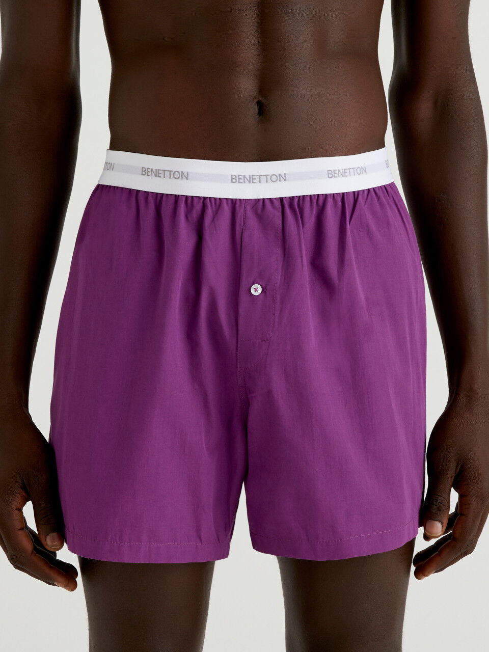 Boxershorts in Violett mit Gummi samt Logo