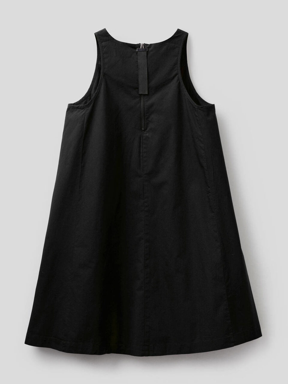 Ärmelloses Kleid in Trapezform image number 2