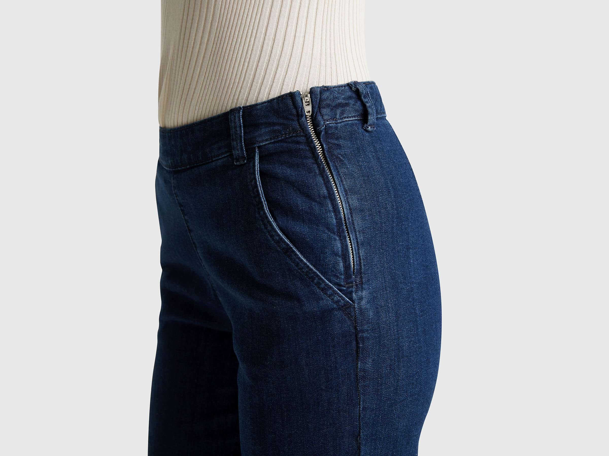 TROUSERS Women image number 3