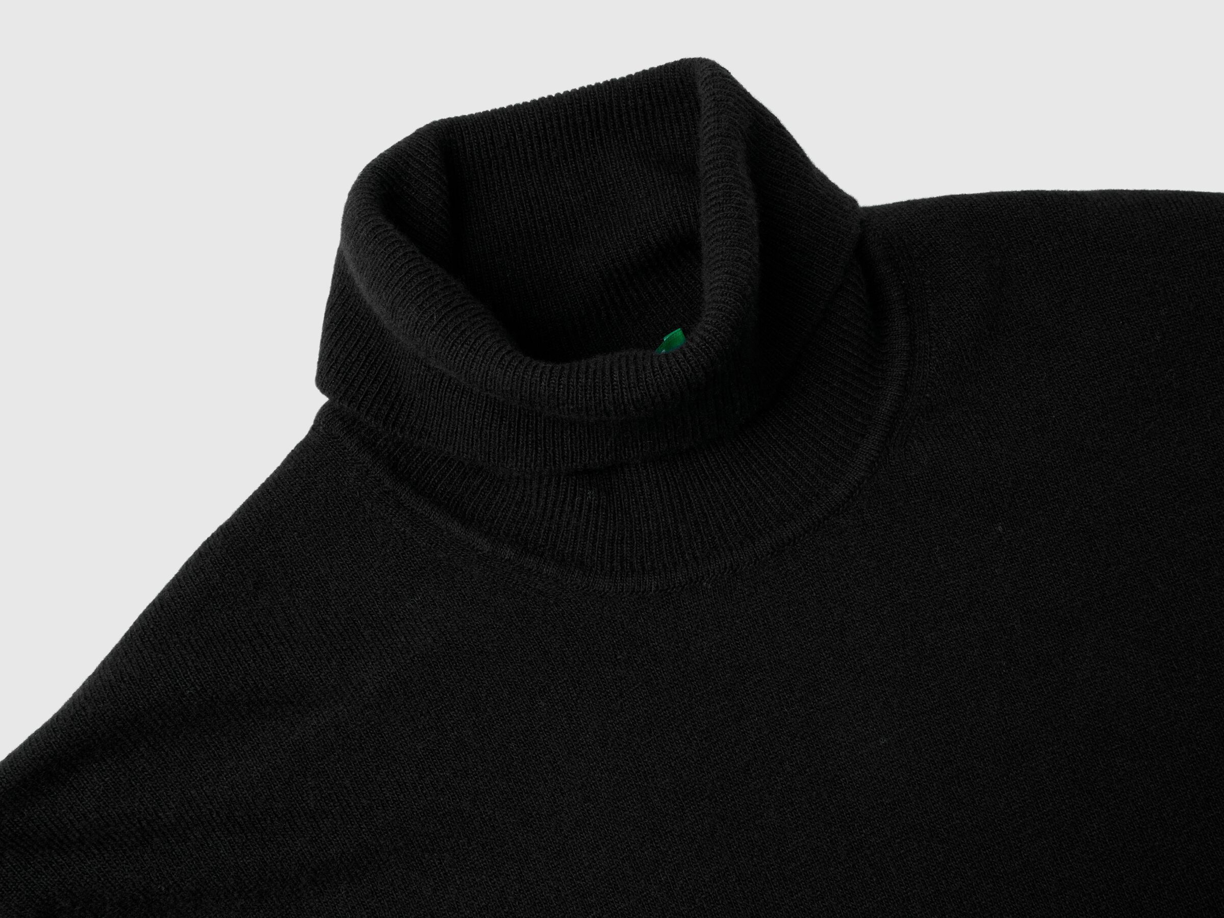 TURTLE NECK SWEATER Homme image number 5