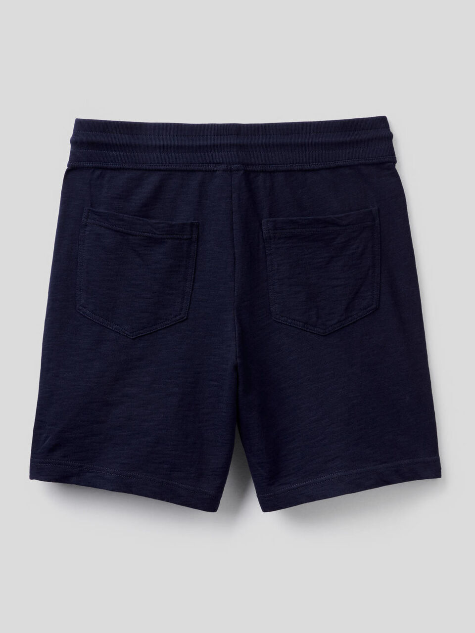 Fleece bermudas with drawstring image number 2