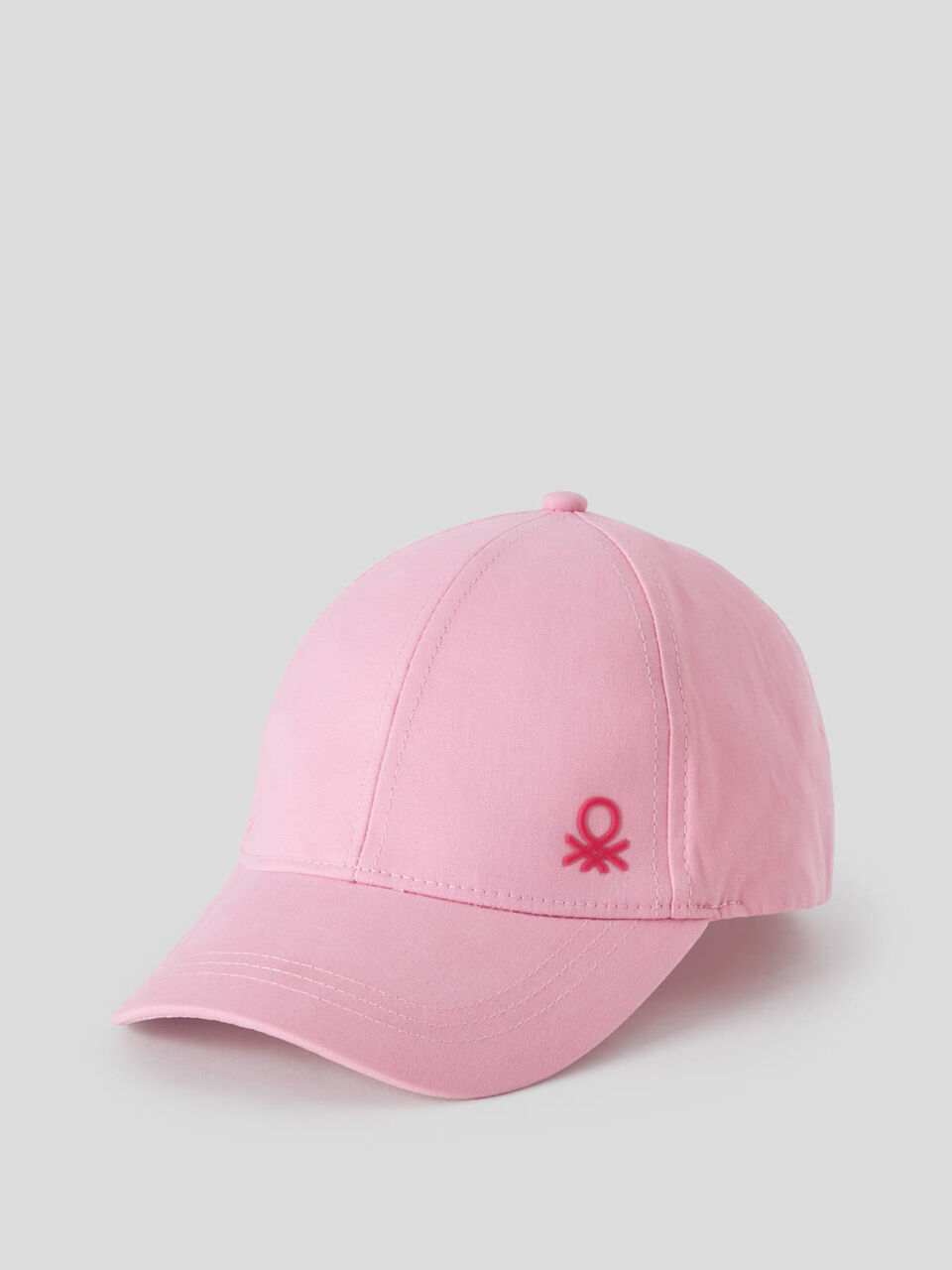 Cotton hat with brim image number 1