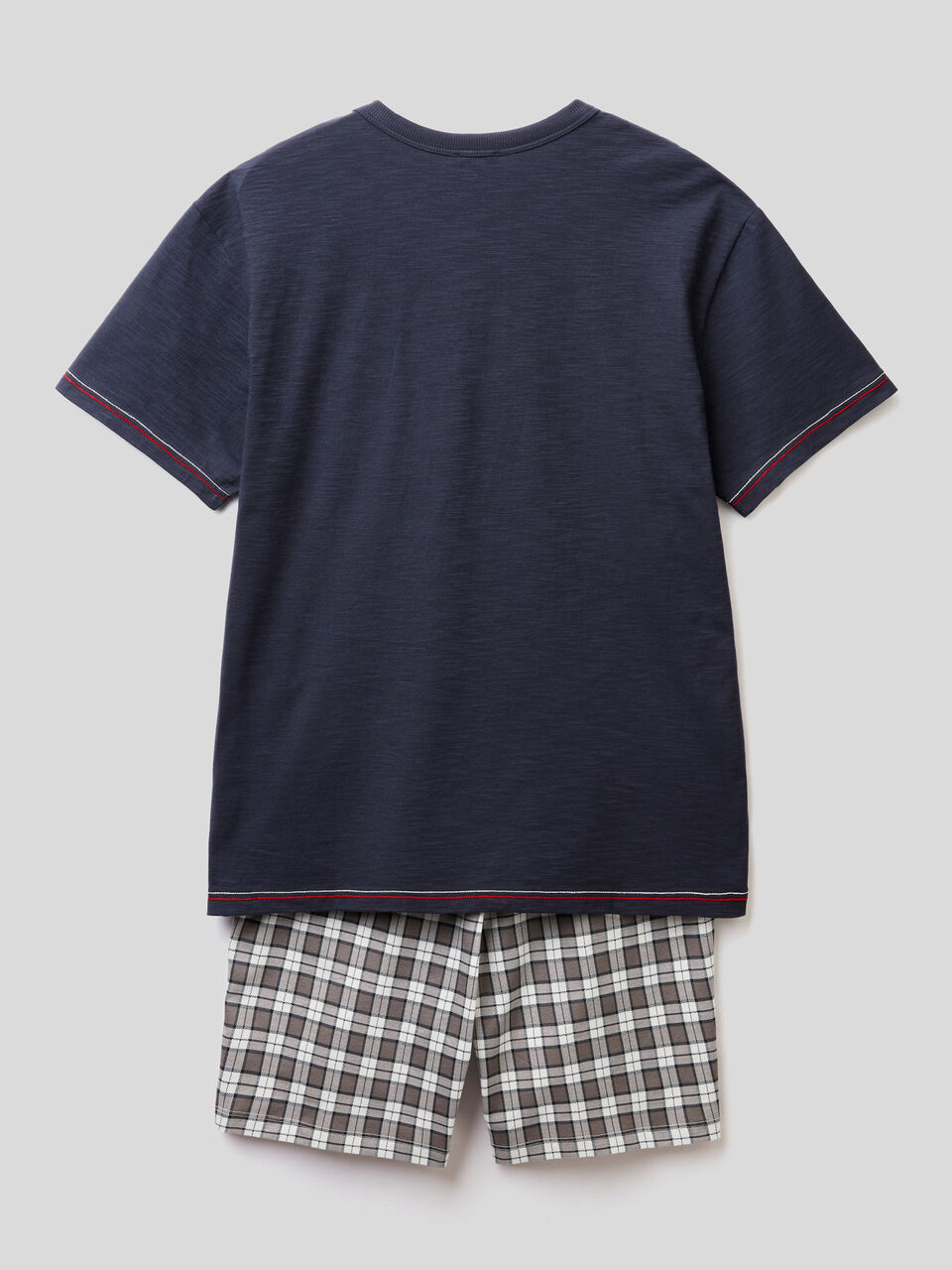 Pigiama con shorts a quadri image number 2