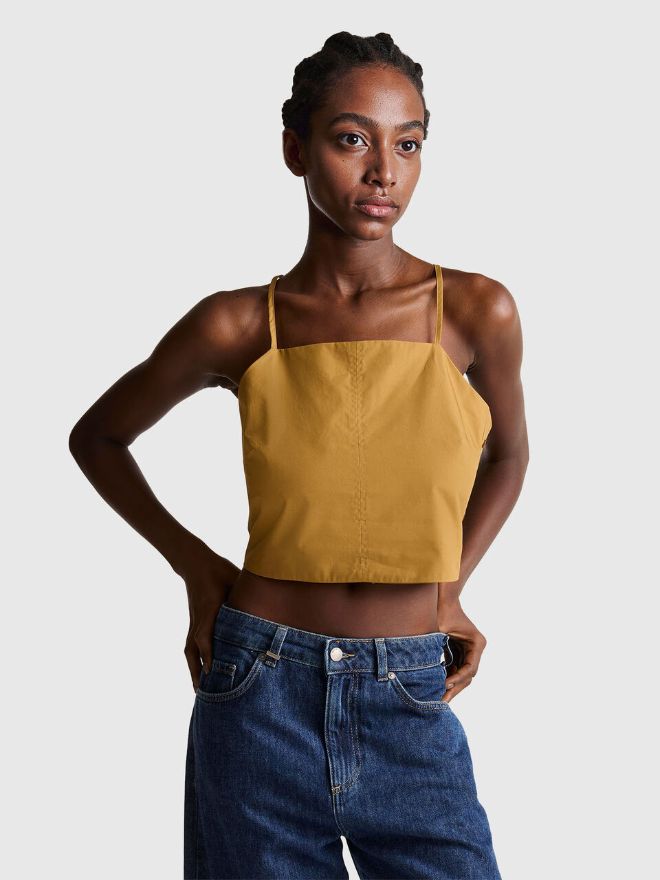 TOP Women image number null