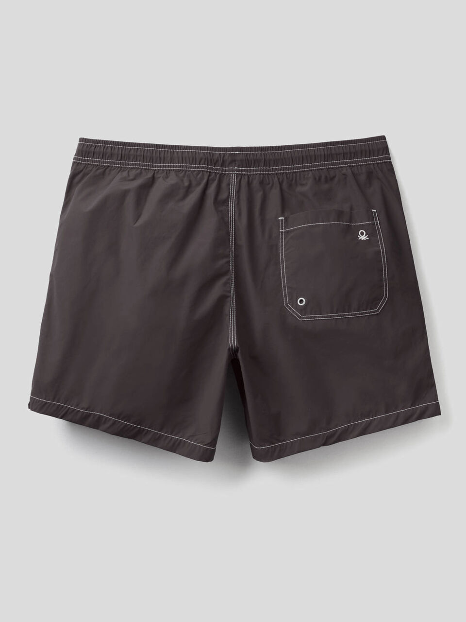 Personalisierbare Badeshorts image number 2