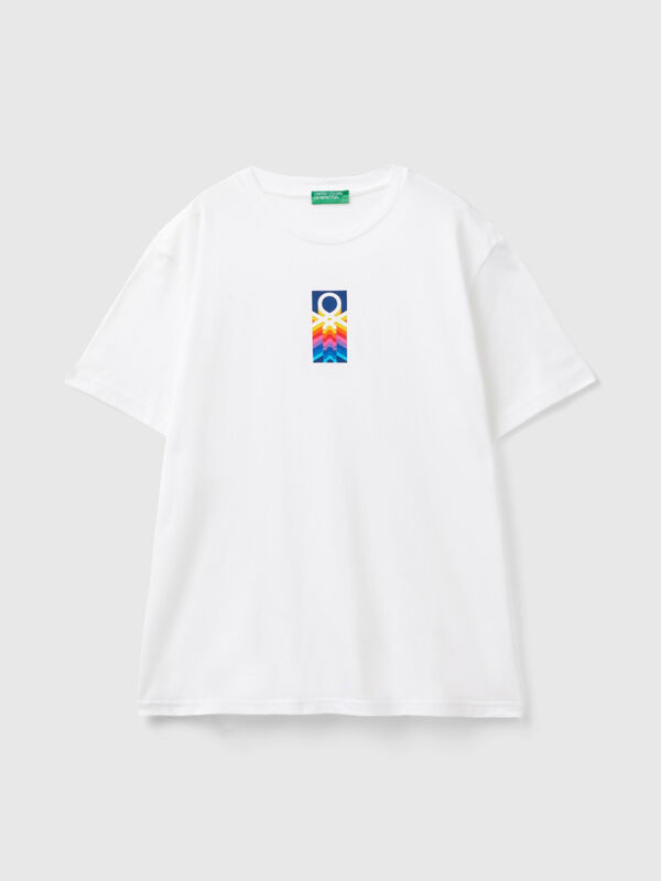 T-shirt blanc en coton bio à logo multicolore Homme