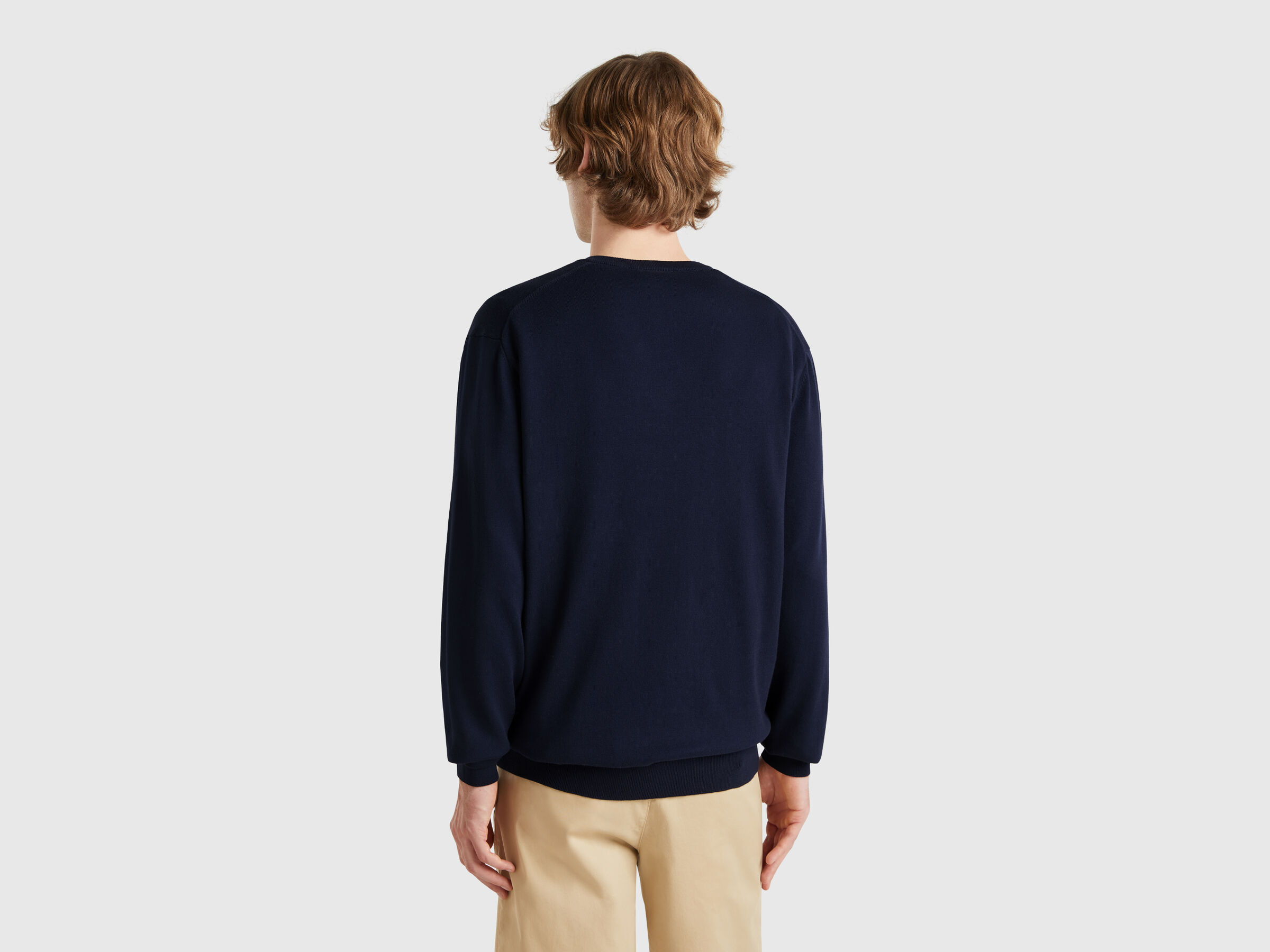 V NECK SWEATER L/S Men image number 1