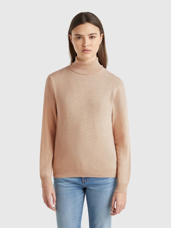 Pull beige à col montant en pure laine mérinos Femme