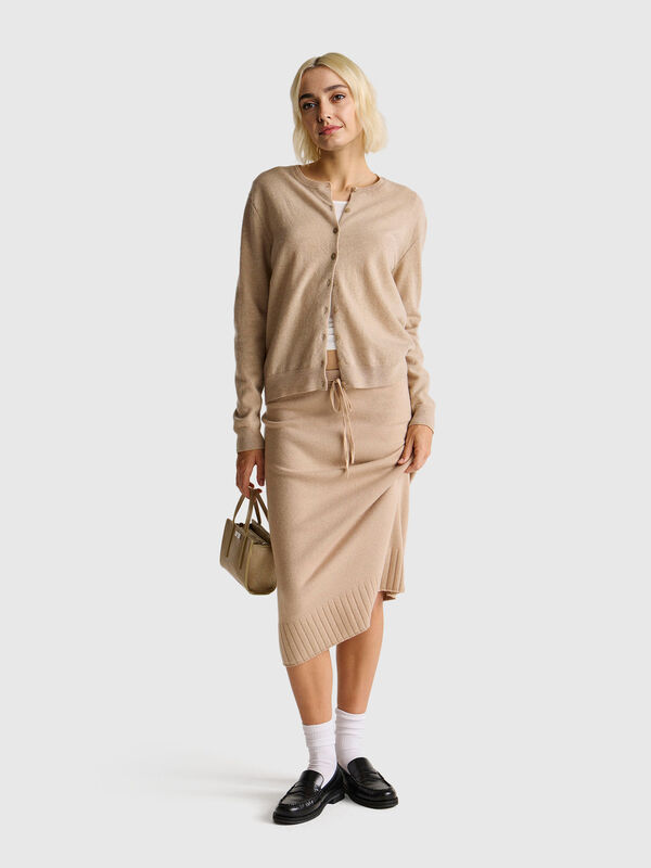 Cardigan girocollo beige in pura lana Merino Donna