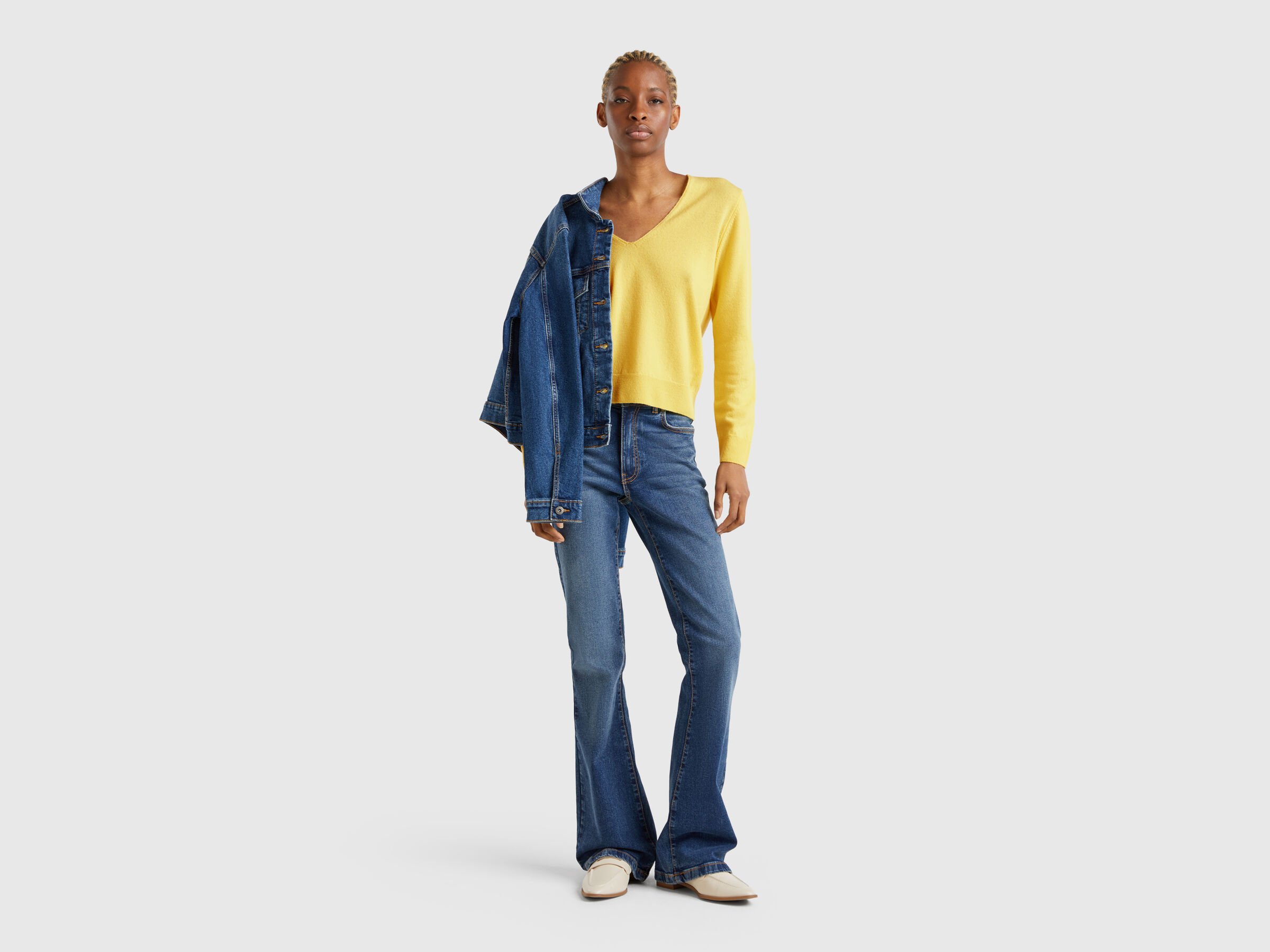 MAGLIA SCOLLO V M/L Donna image number 2