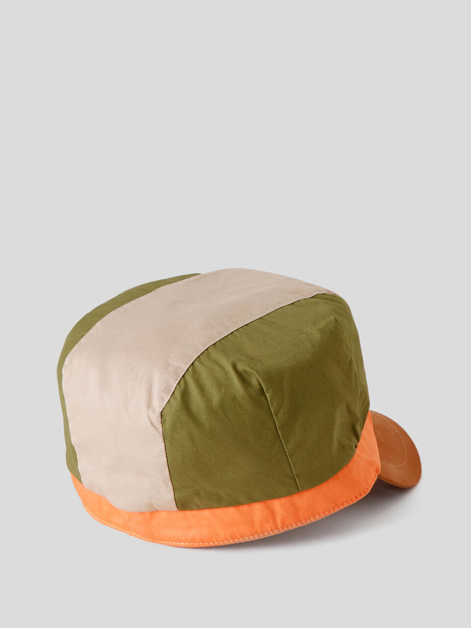 Cappellino color block image number 2