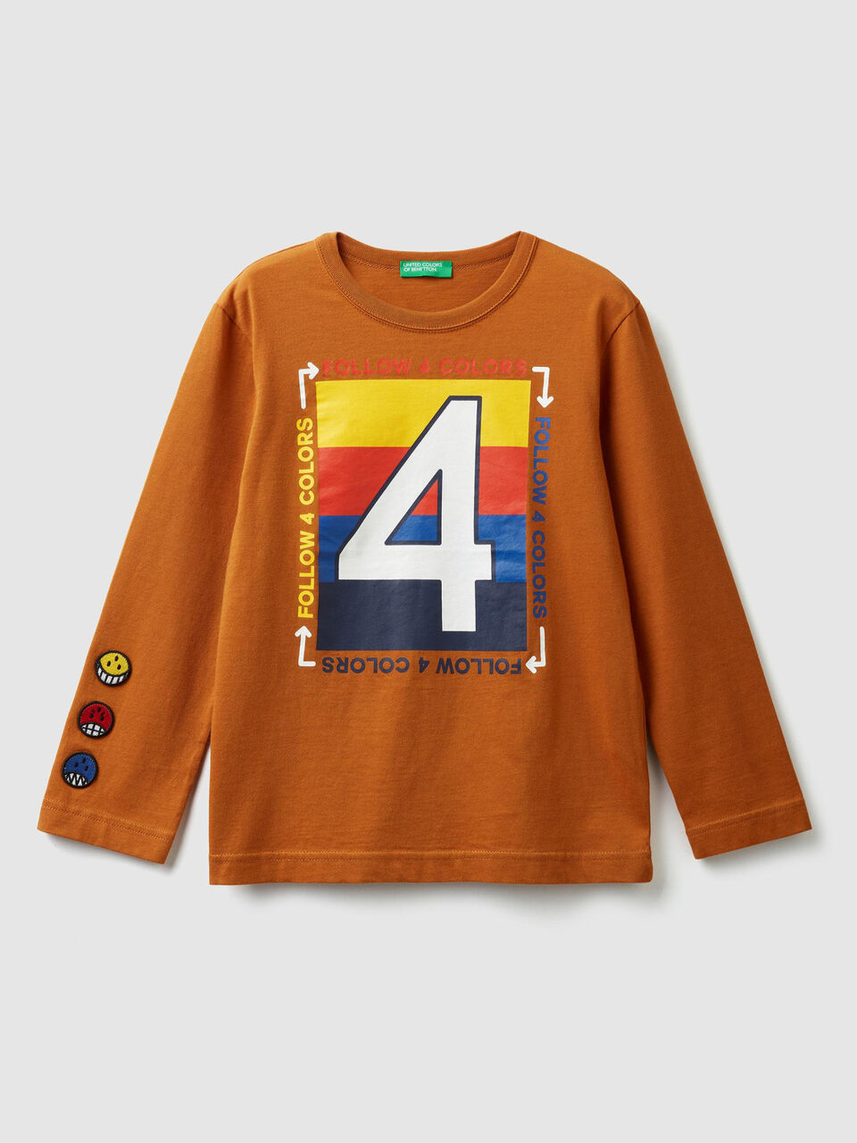 T-shirt con stampa e patch image number 1