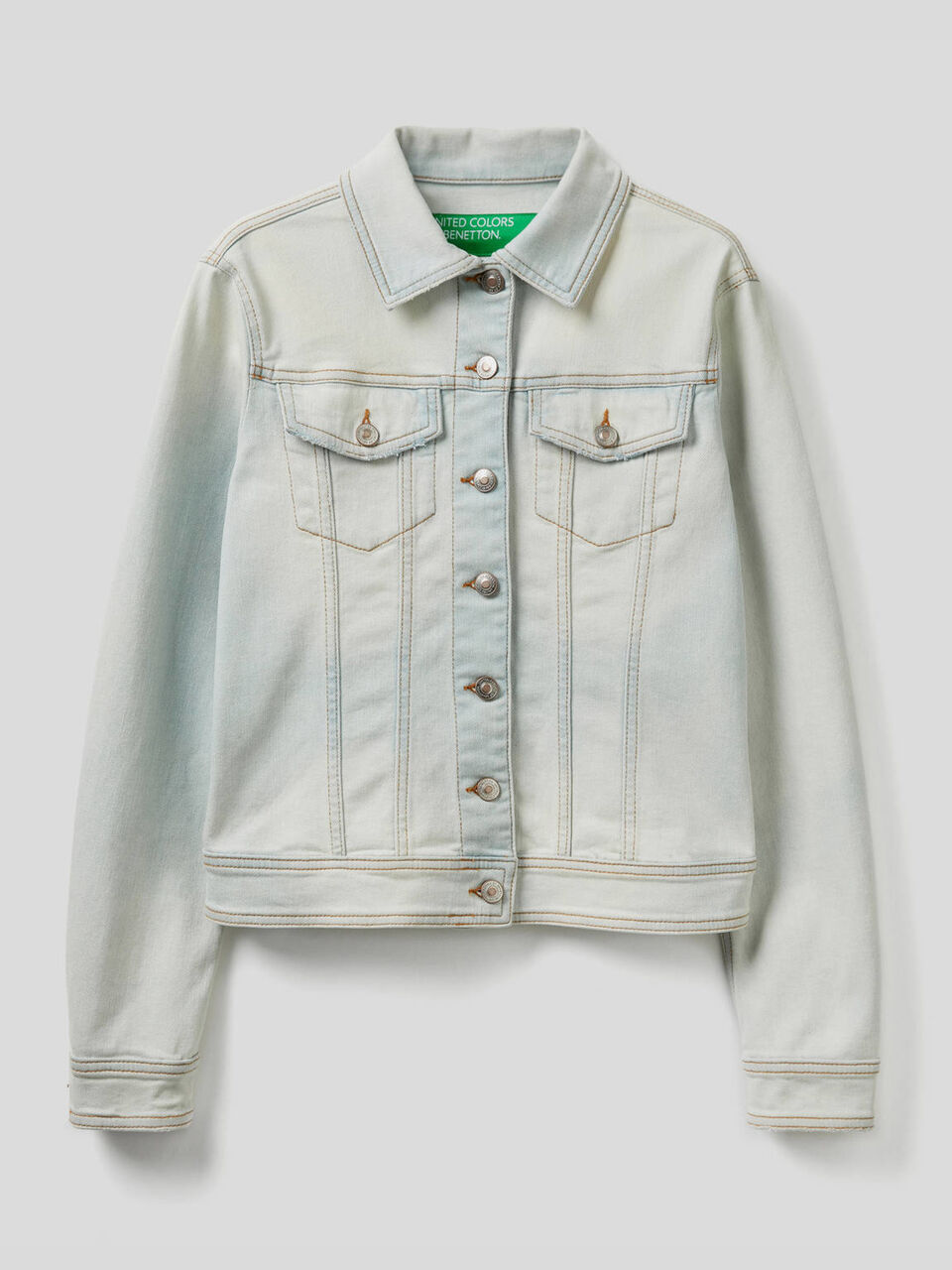 Giubbino jeans sciancrato image number 1