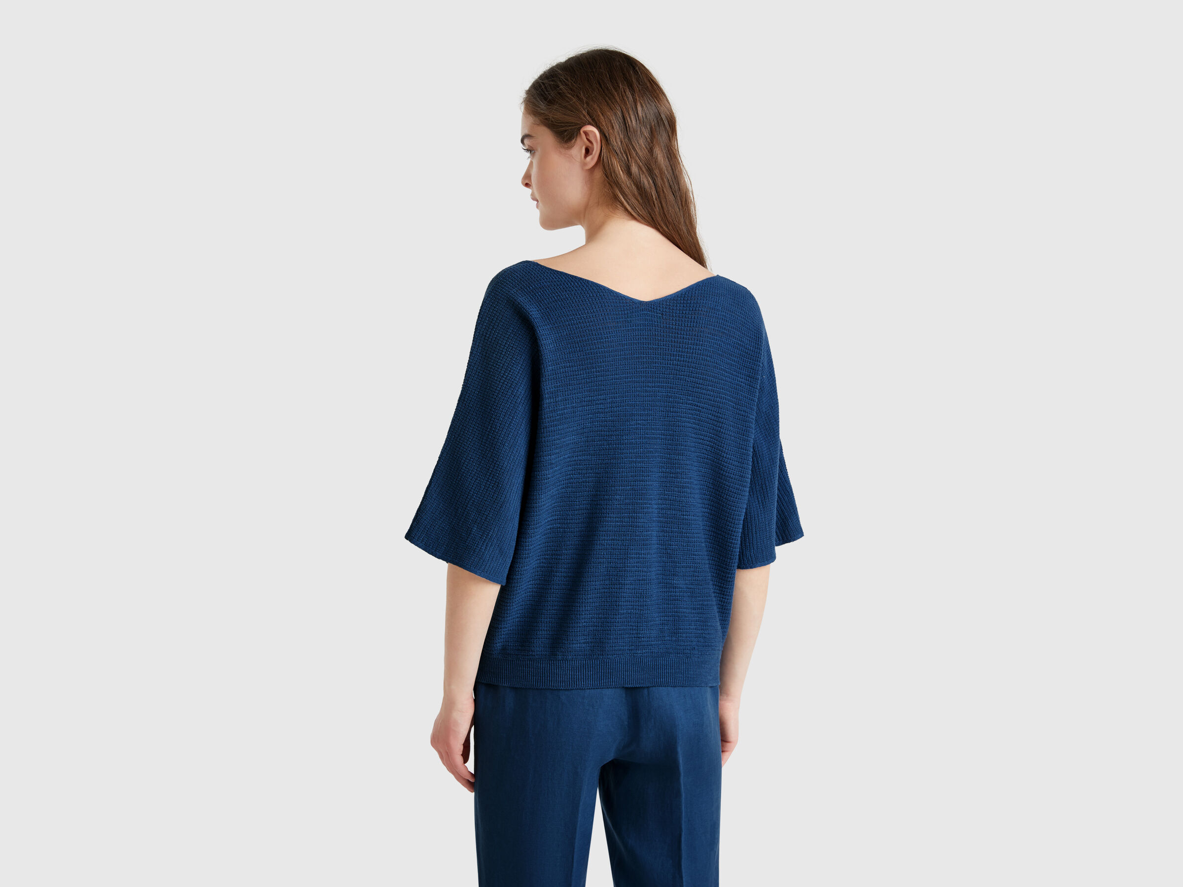 MAGLIA SCOLLO V M/M Donna image number 2