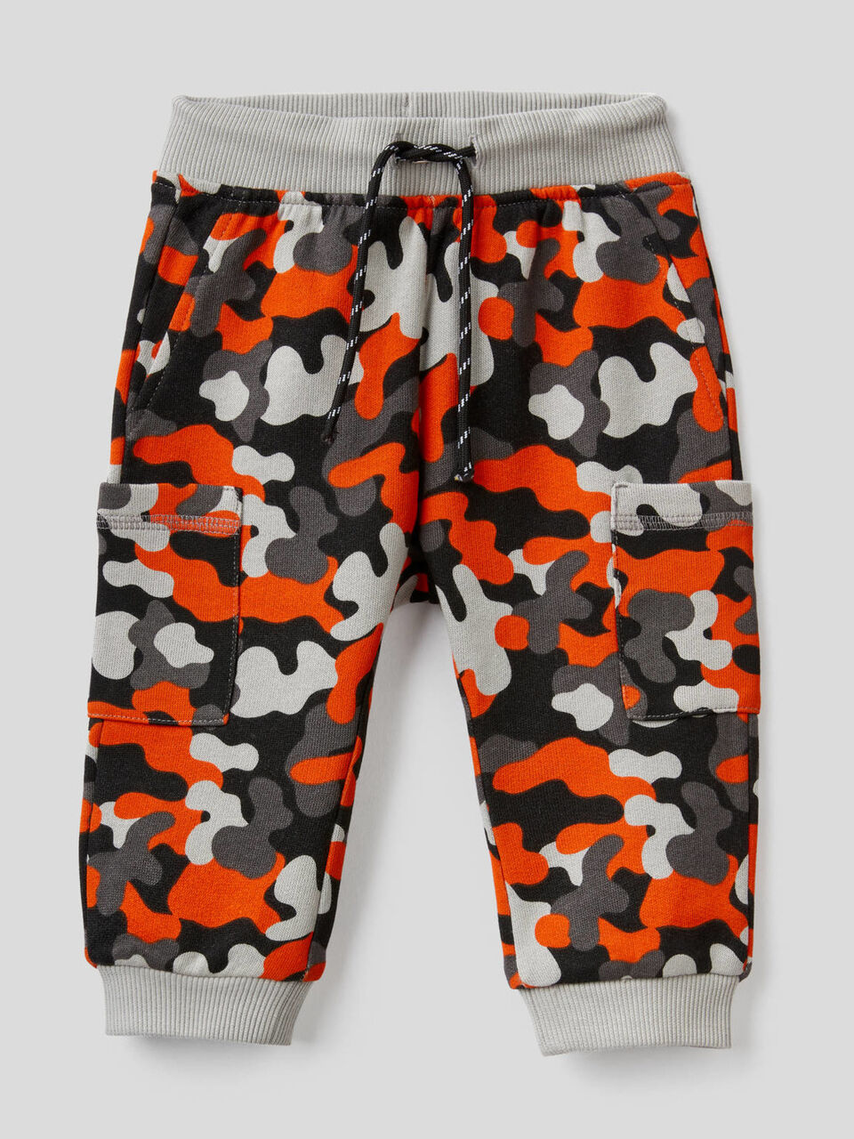 Cargo sweatpants in 100% cotton image number 1