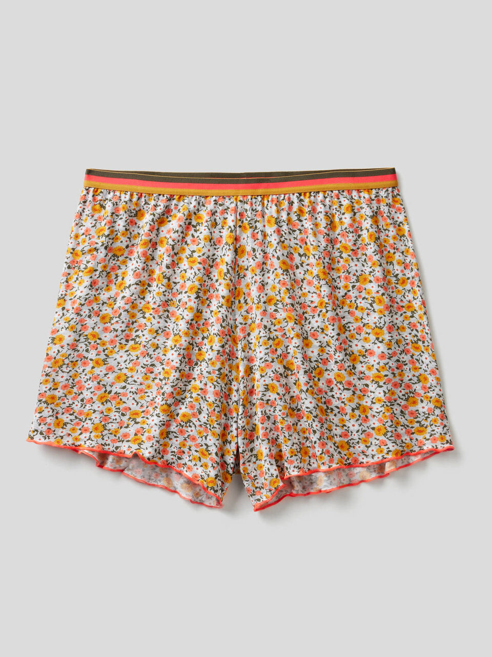 Fließende Shorts image number 1