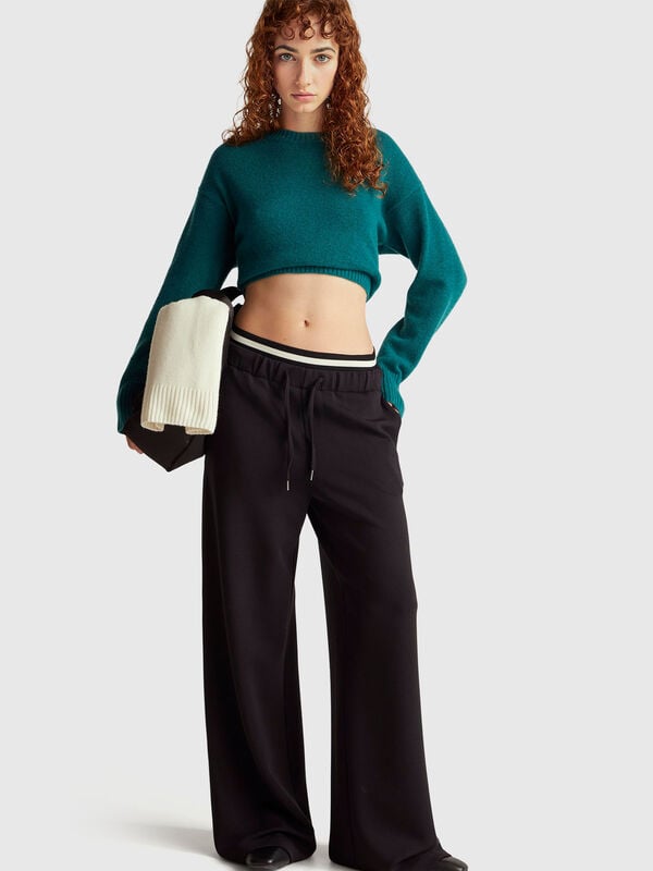 Weite Hose aus elastischem Modal Damen