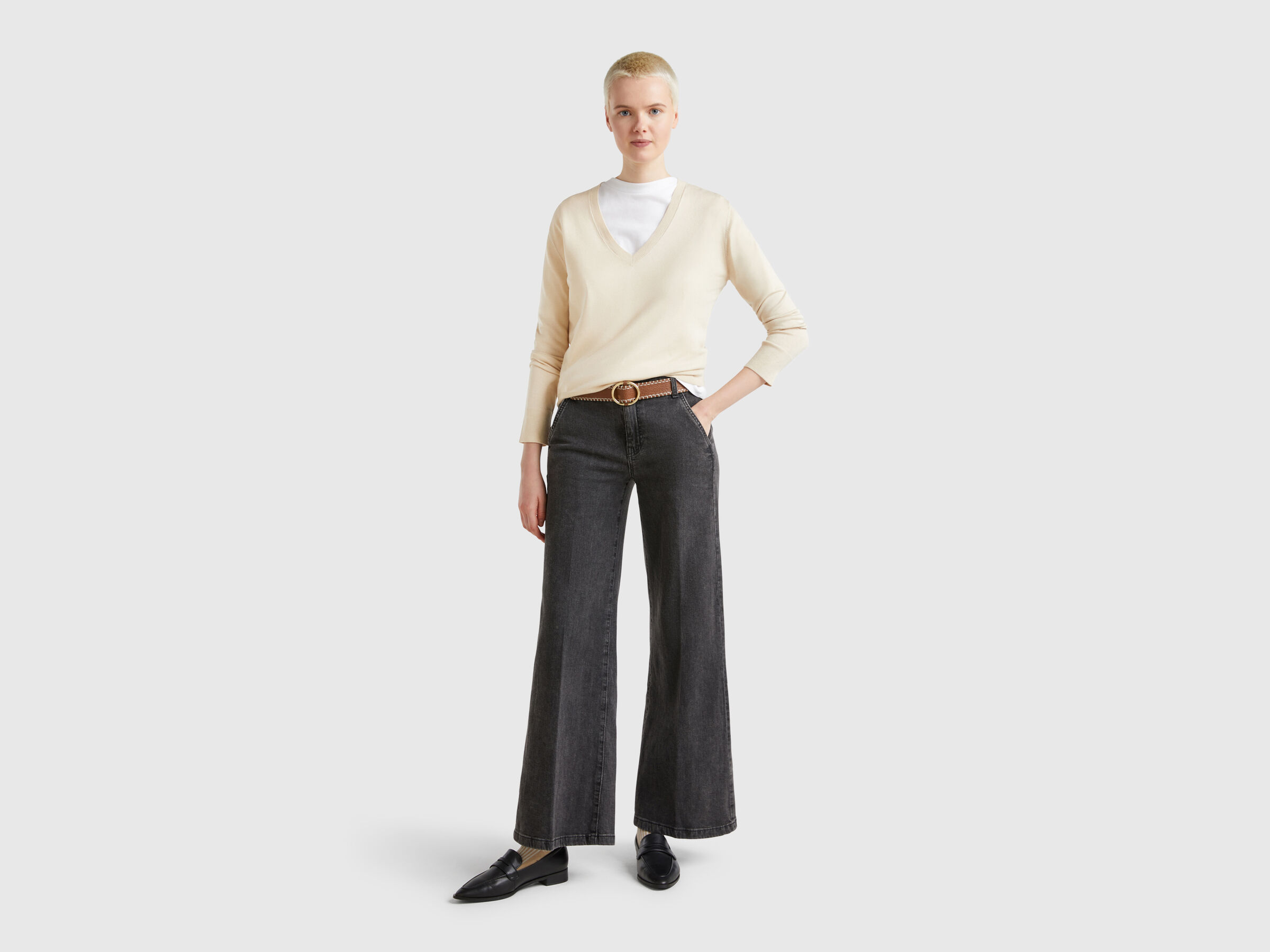MAGLIA SCOLLO V M/L Donna image number 2