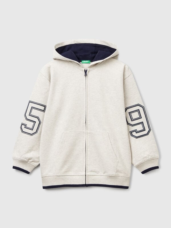 Sweatshirt mit gummiertem Aufdruck Jungen