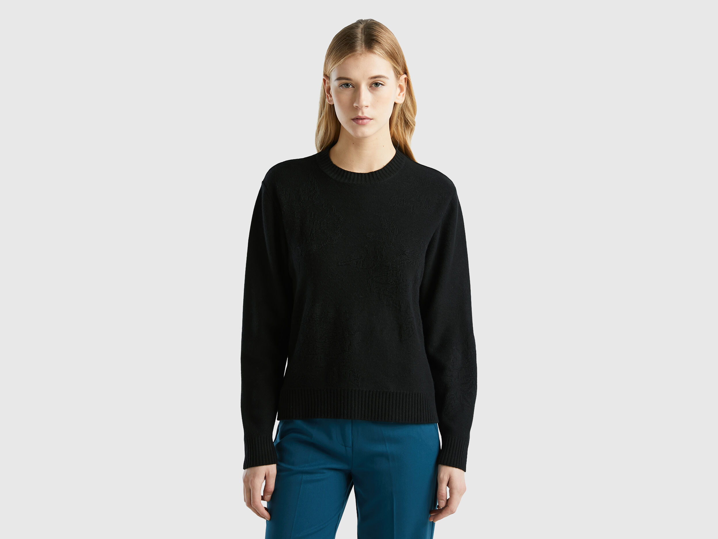 Maglia con disegni floreali in misto cashmere Nero Benetton