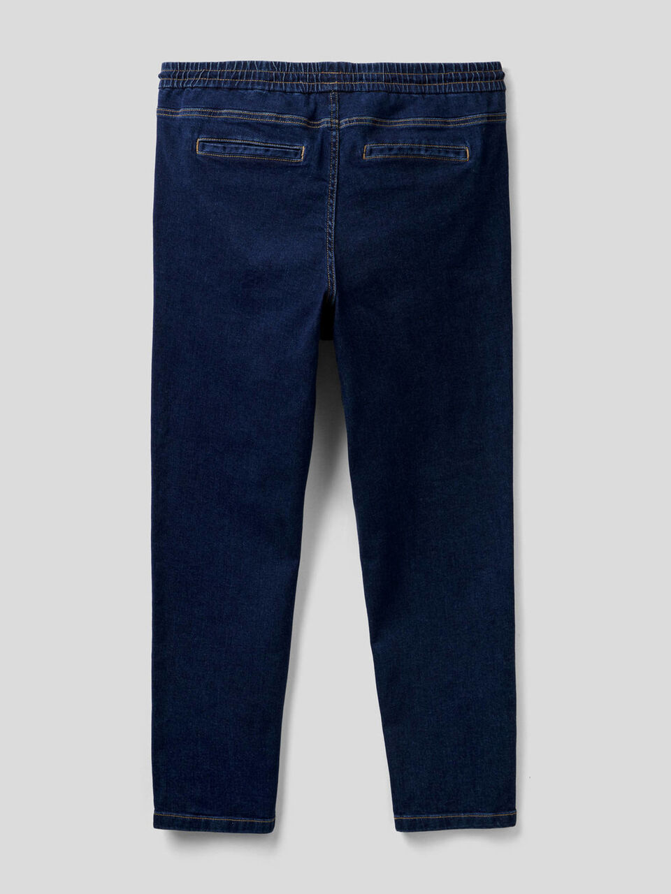 Chino style jogger en denim de coton stretch image number null