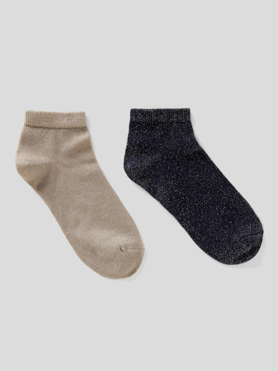 Deux paires de chaussettes basses avec fil de lurex image number 1