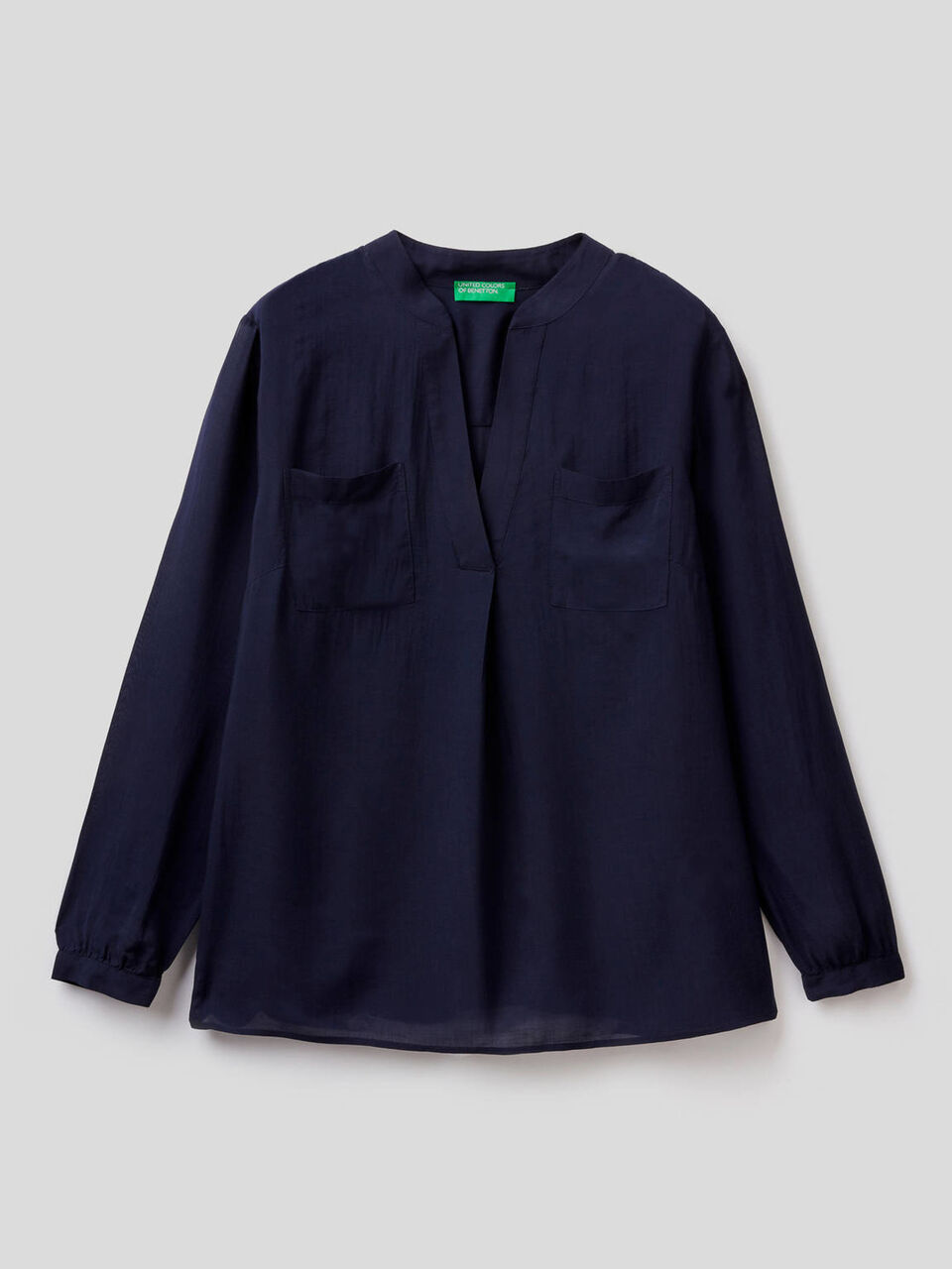 Blouse fluide col en V image number 1
