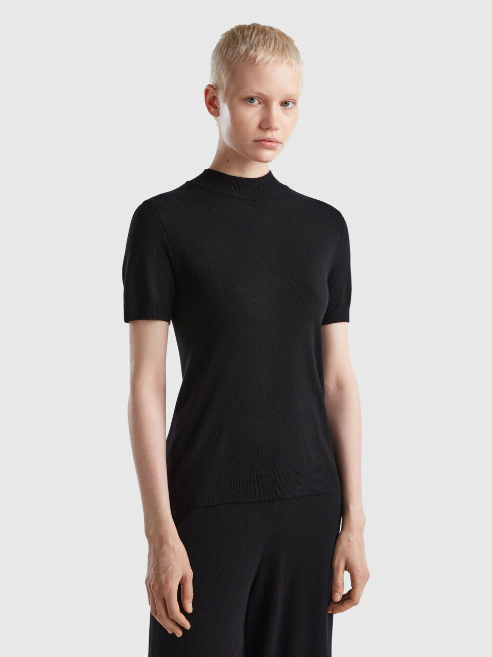 Womens black short sleeve sweater online